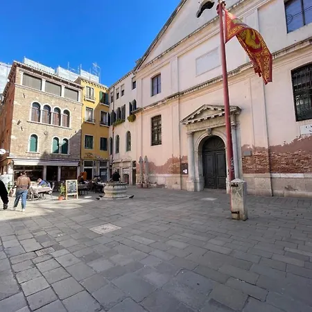 San Lio Romantic X2 A Rialto Appartement *